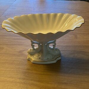 Lenox Aquarius pedestal oval bowl